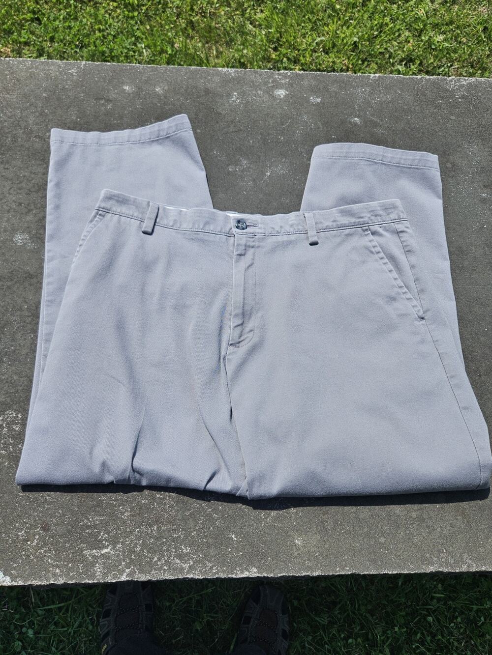 Dockers Gray Straight Fit Tech Pants Stretch Performance Size 36x30 Mens Solid